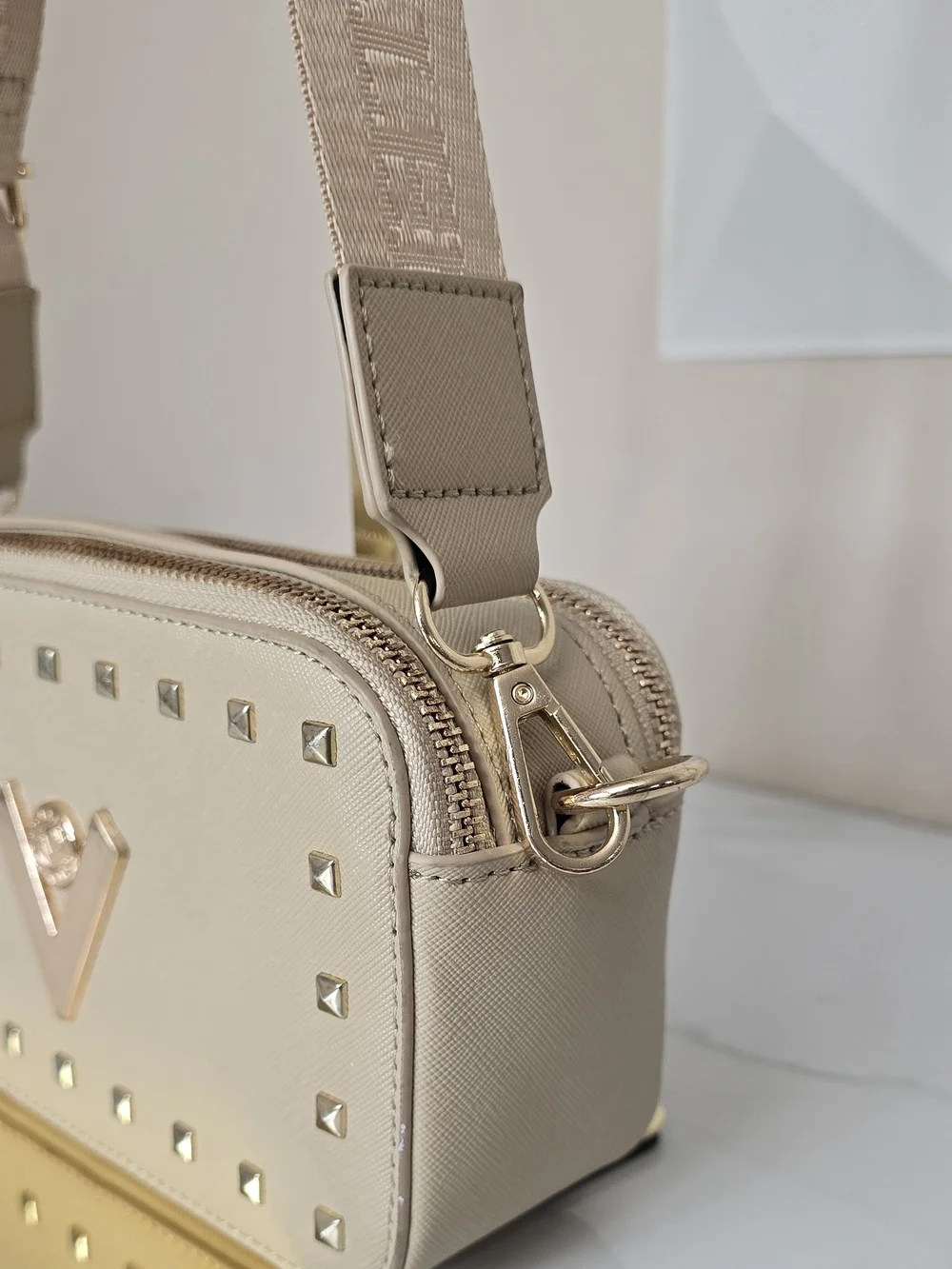 Valentino Orlandi Beige Studded Camera Crossbody Bag Gold Hardware Italy